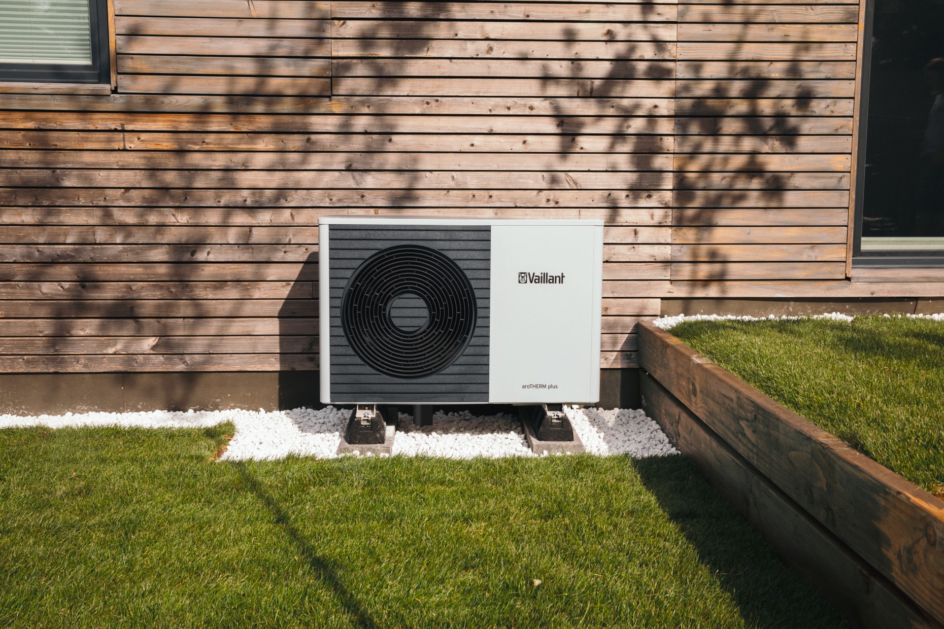 Luft/WasserWärmepumpe aroTHERM plus Vaillant